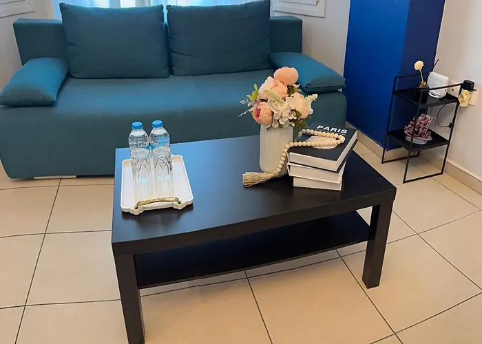 9 * سالونيك